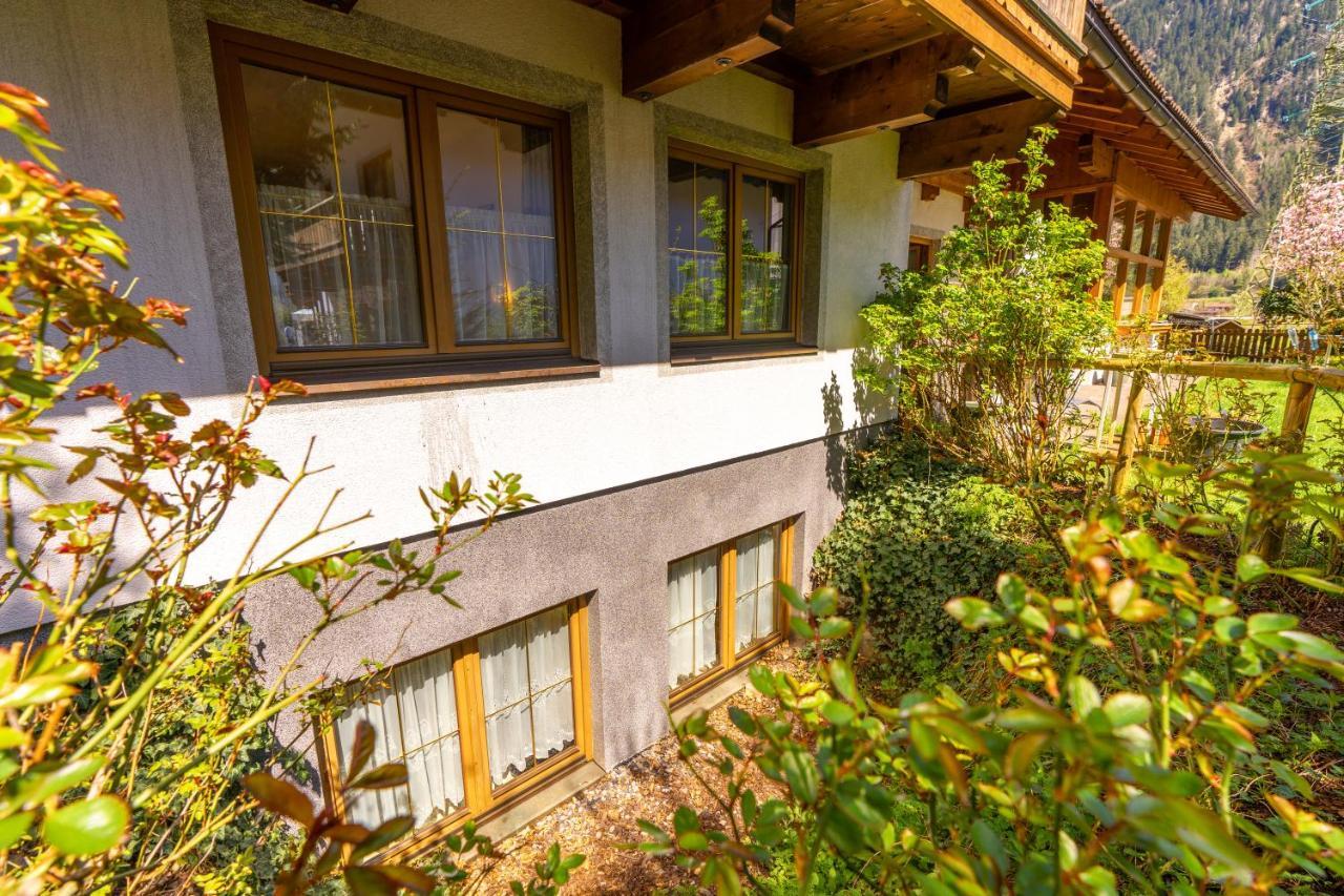 Appart Taverne Mayrhofen Bagian luar foto